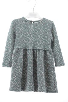Aufwändiges Kleid 104 Sfera