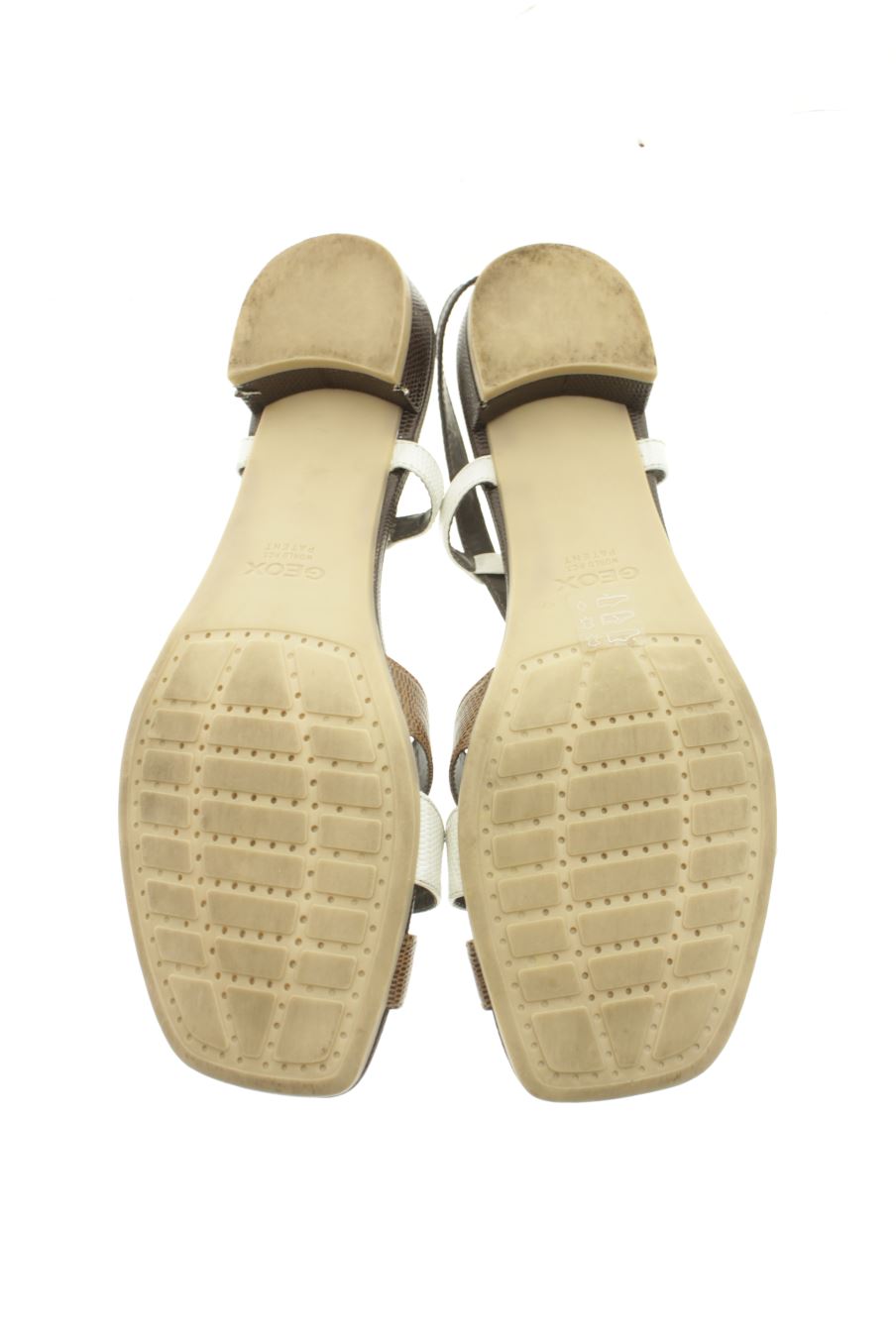 Sandalias planas de Geox de la talla 38, de color marrón de