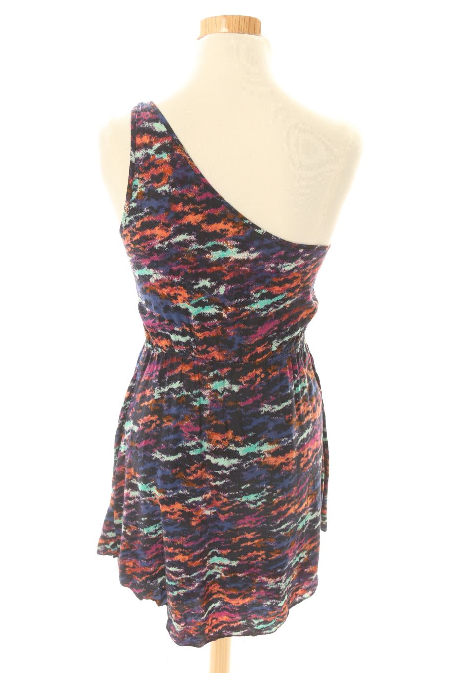 Robe casual Pull & Bear de la taille M, de couleur imprimés