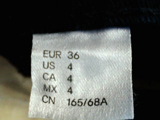 Jeans H&M de la taille 36, de couleur noir de denim