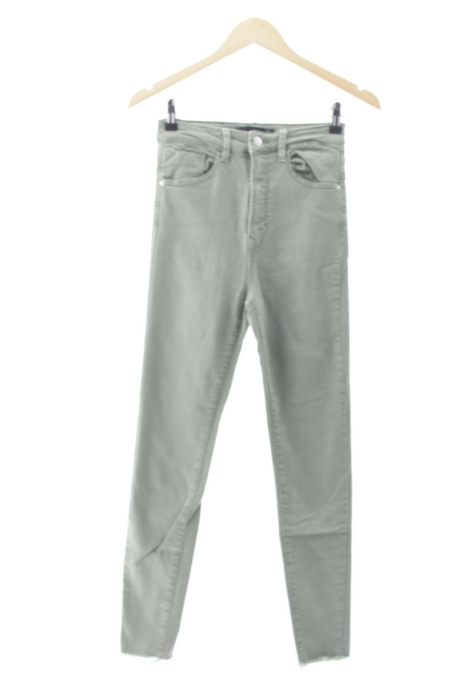 Vaquero de Stradivarius de la talla 36, de color verde de ropa vaquera