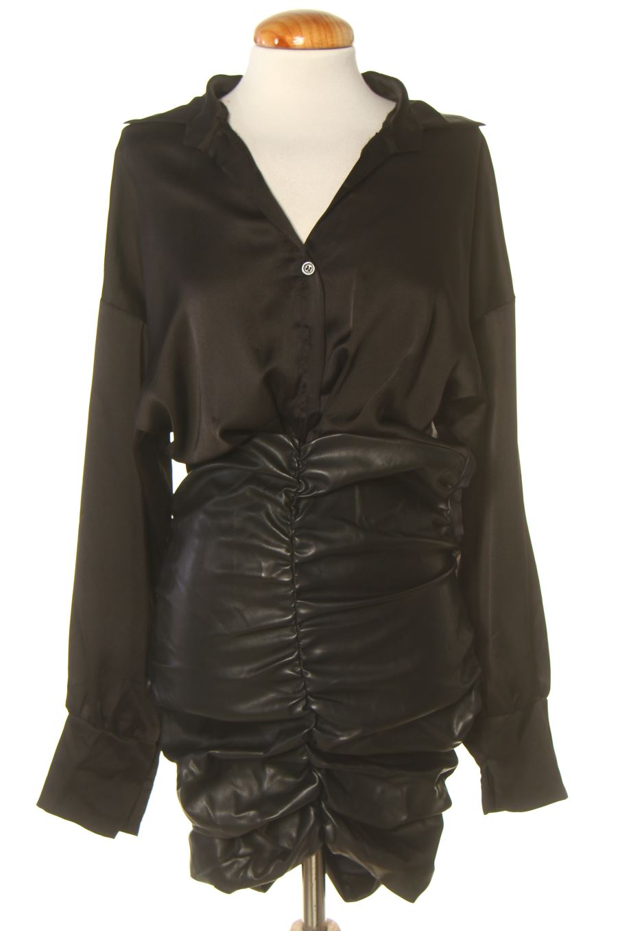 Robe casual Made in italy de la taille S, de couleur noir de synthétique