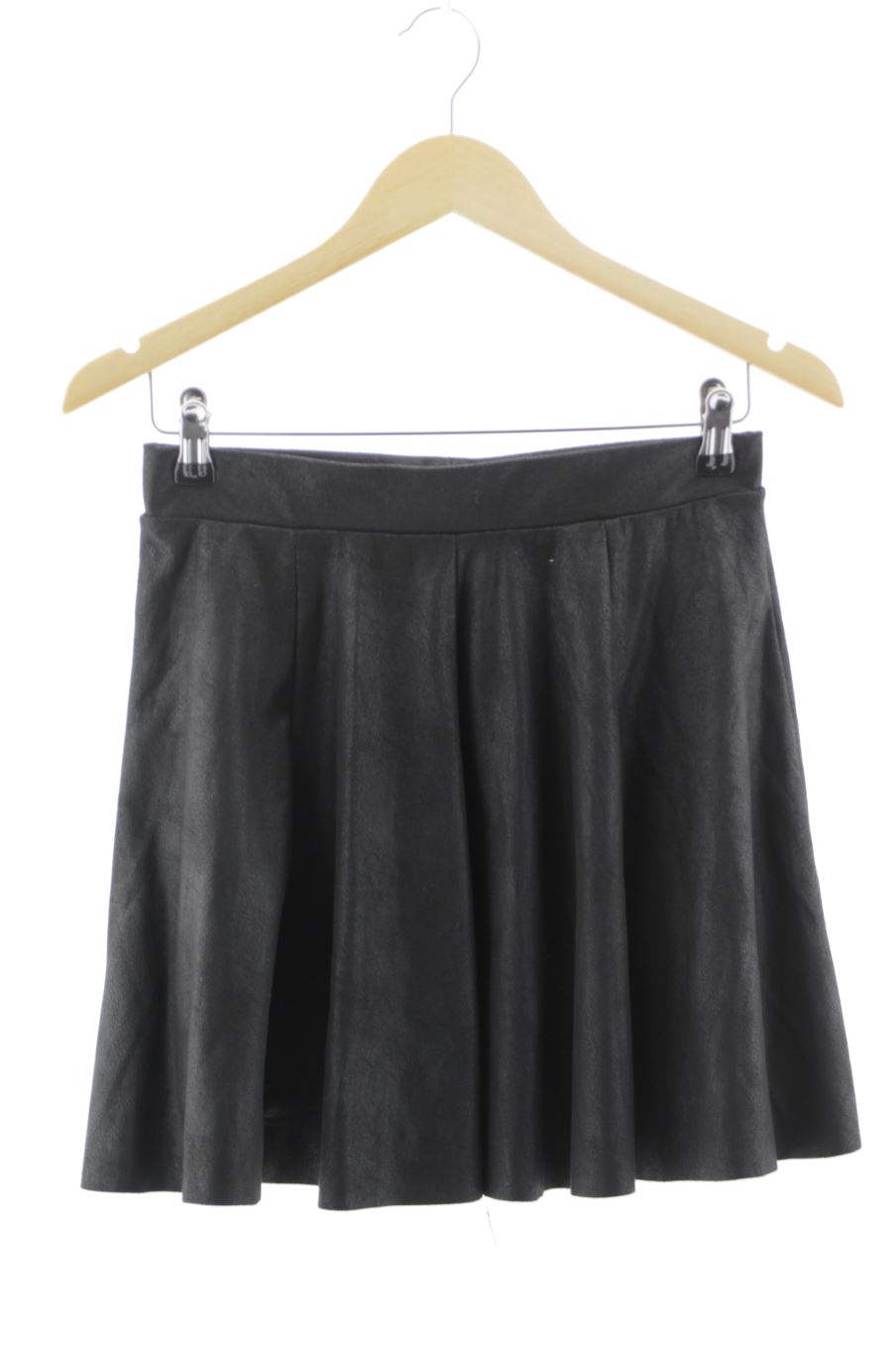 Gonna de Pull & Bear de la talla M, de color nero