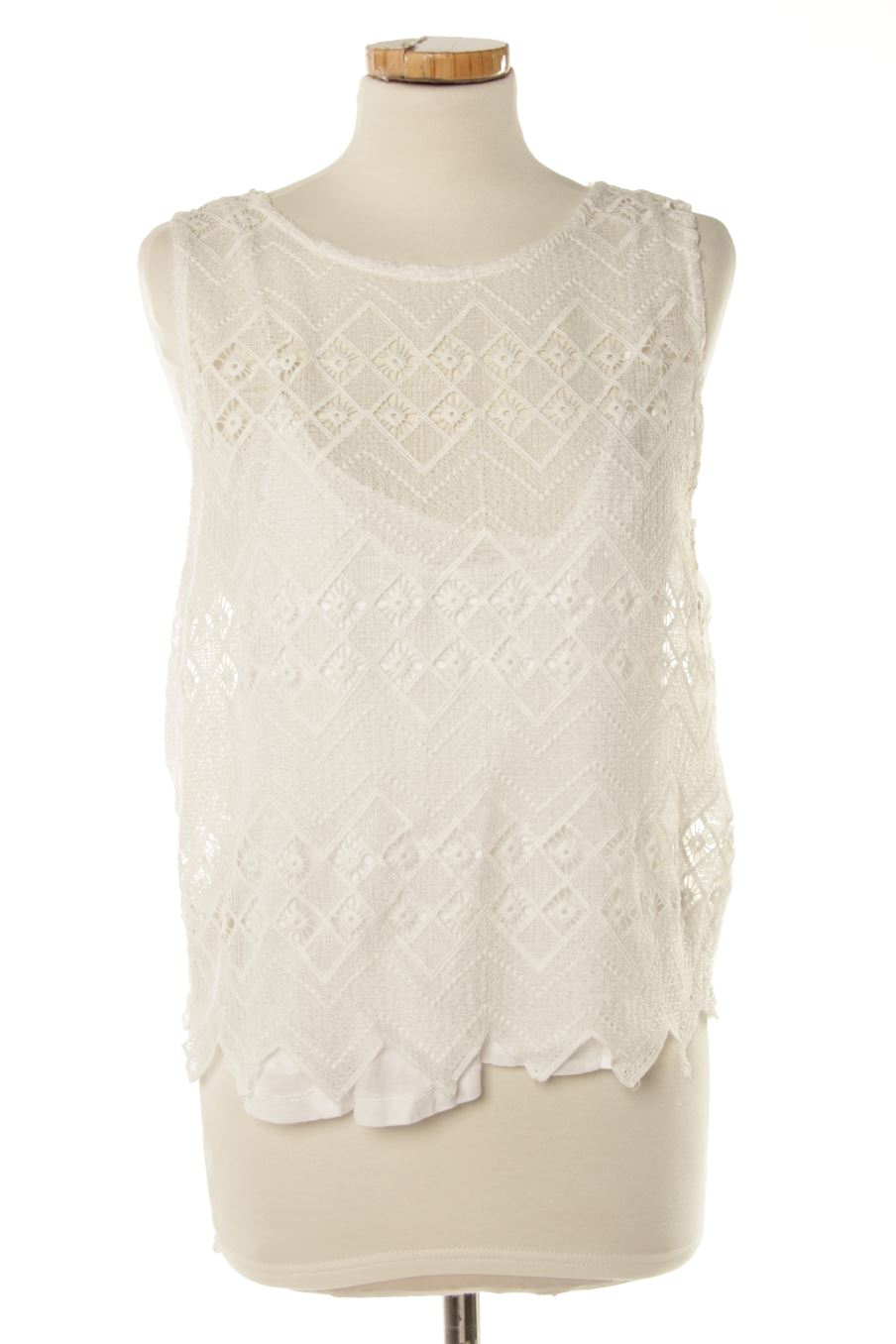 Top Mango de la taille M, de couleur blanc