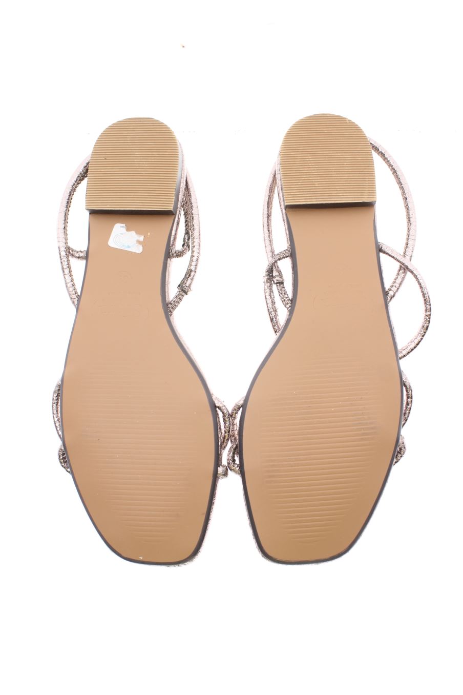 Sandalias planas de Sfera de la talla 39, de color plateado de
