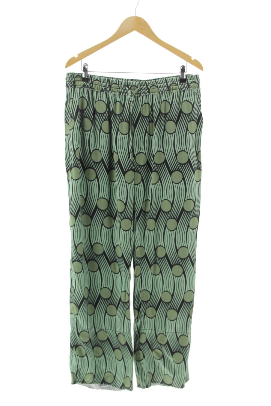 Pantalón Casual de Zara de la talla XL, de color verde