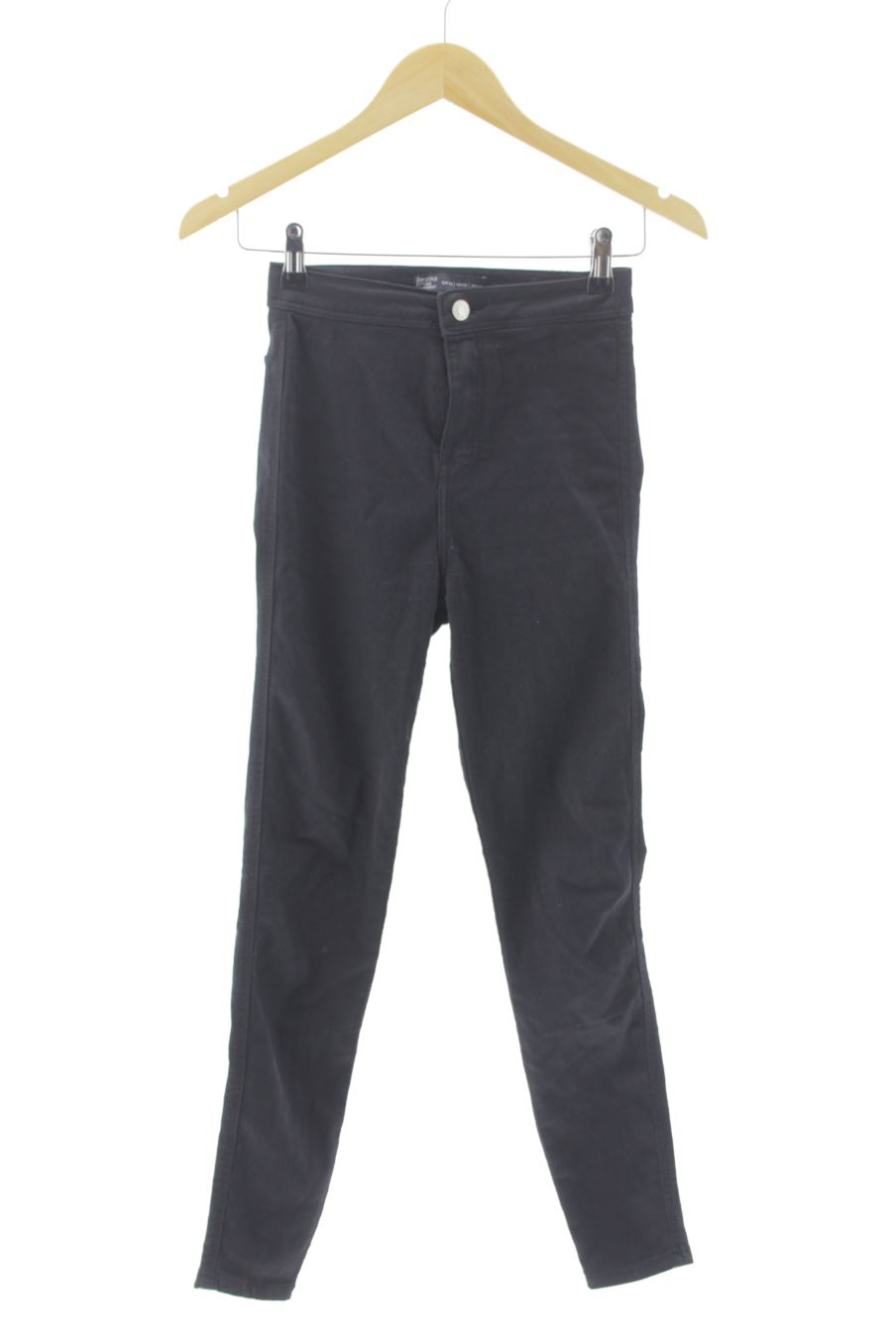 Jeans de Bershka de la talla 34, de color nero
