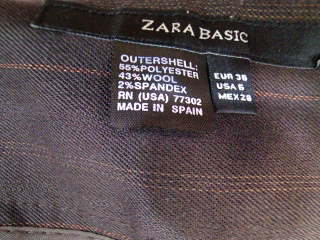 Pantalones cortos de Zara de la talla 38, de color rayas