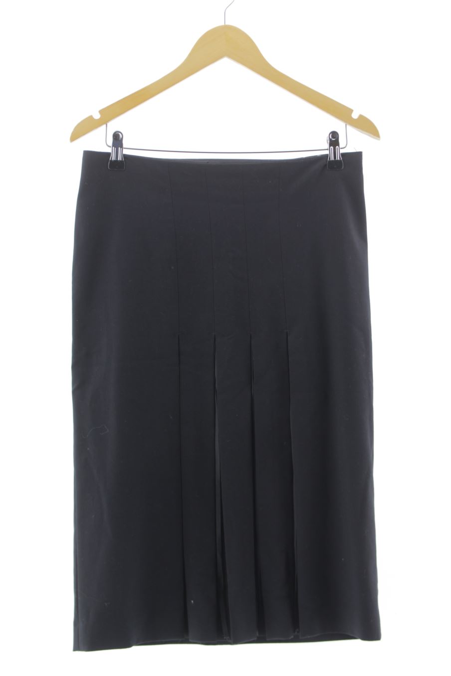 Falda de Zara de la talla 40, de color negro