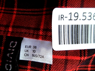 Falda de H&M de la talla 38, de color cuadros