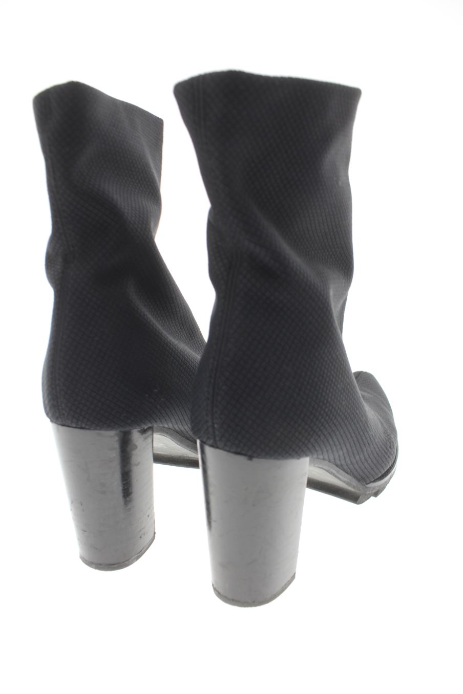 Botines de Ursula Mascaro de la talla 38, de color negro de