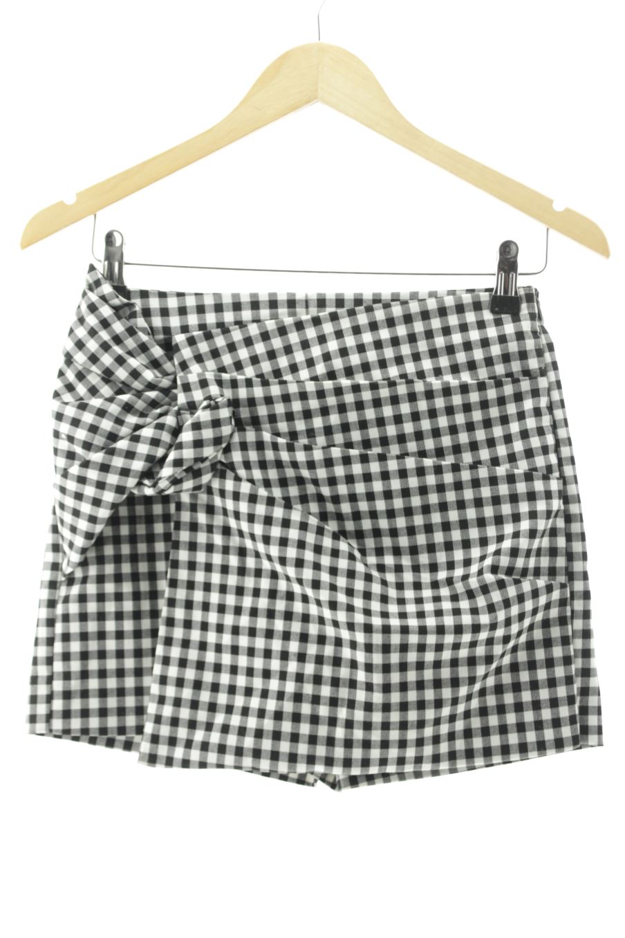 Kurze Hose von Zara Größe XS, Farbe Kariert, für