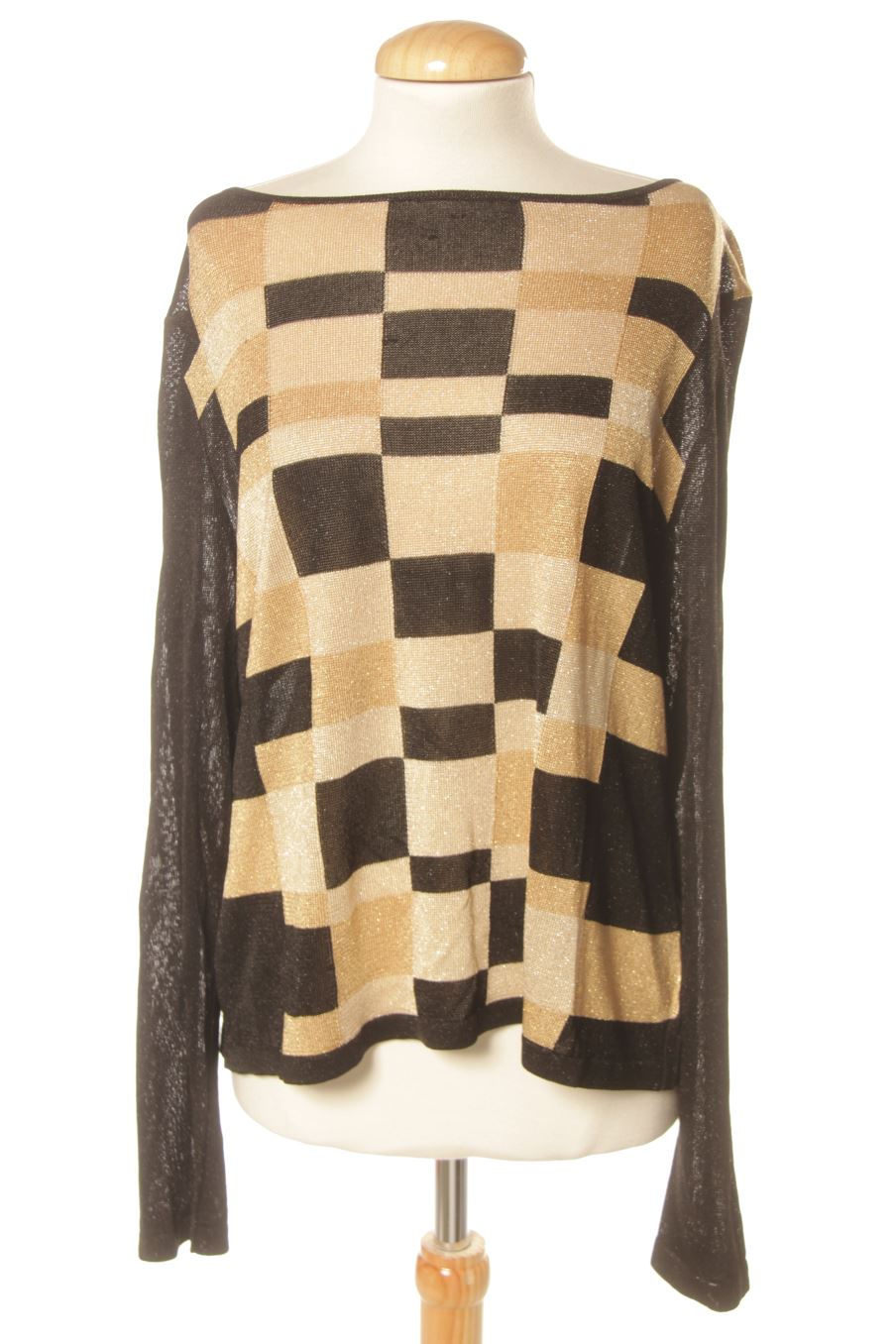 Pull ESCORPION de la taille XL, de couleur carreaux
