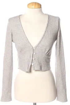 Maglione M Bershka, foto 1 di 2