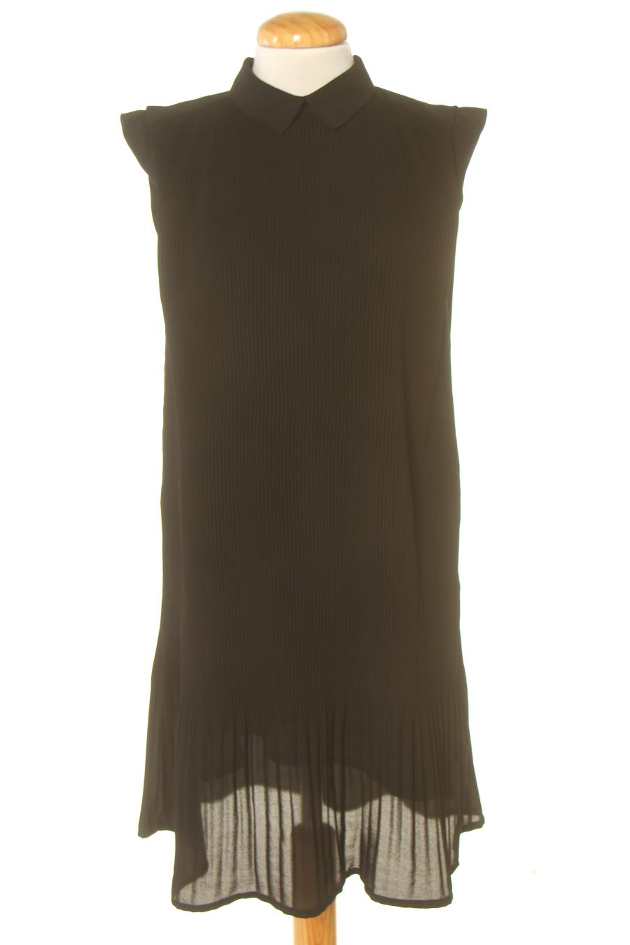 Vestito de Monoprix de la talla 38, de color nero