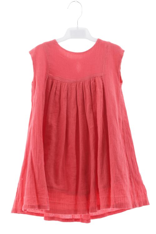Aufwändiges Kleid