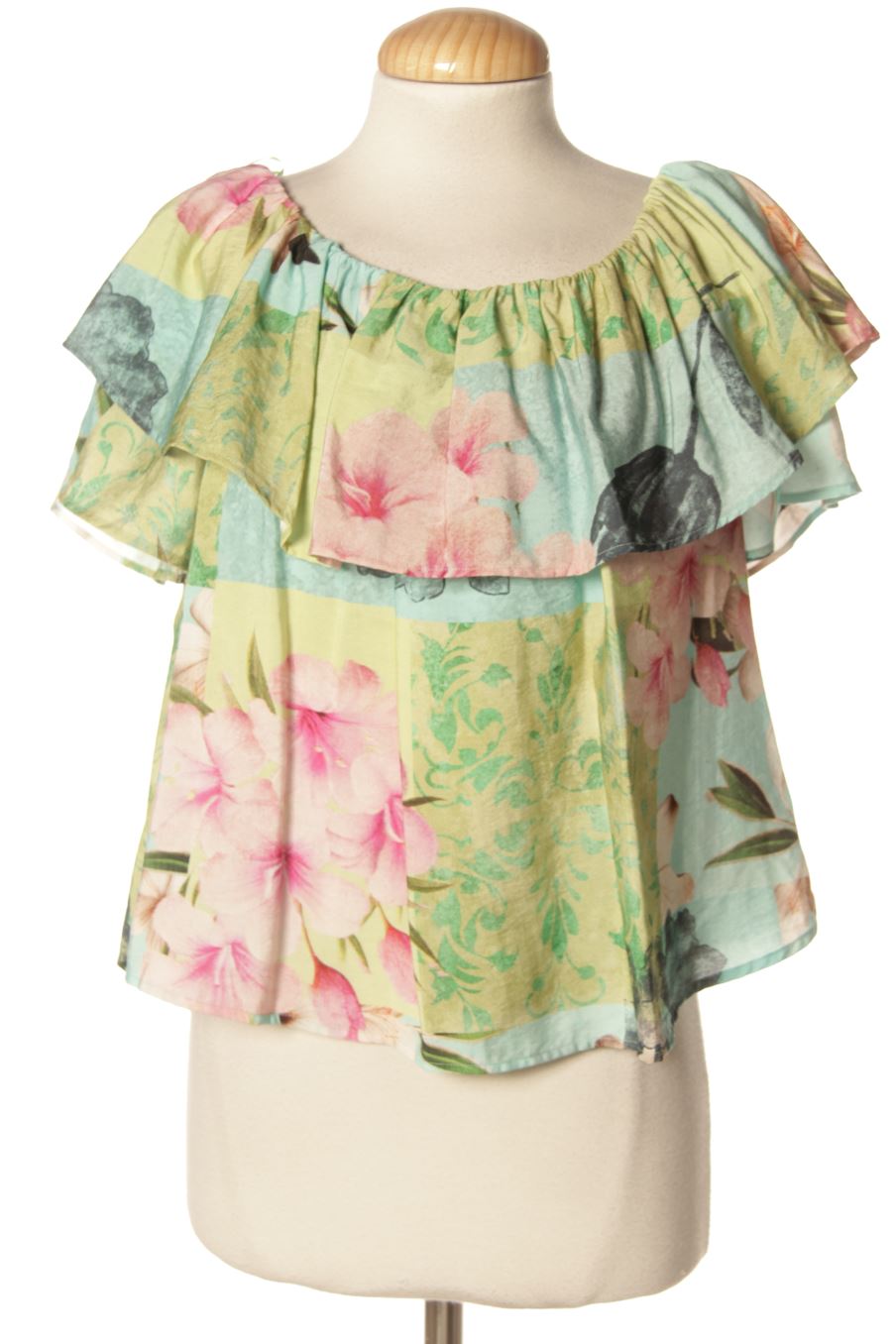Blouse à manches courtes M.C.B. de la taille S, de couleur fleurs