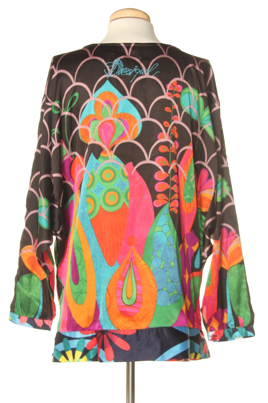 Blouse à manches longues Desigual de la taille M, de couleur imprimés