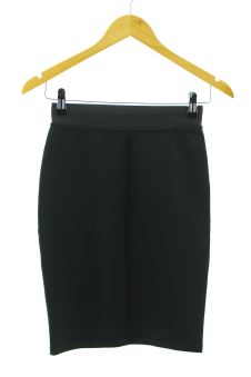 Aufwändiger Rock S MIM