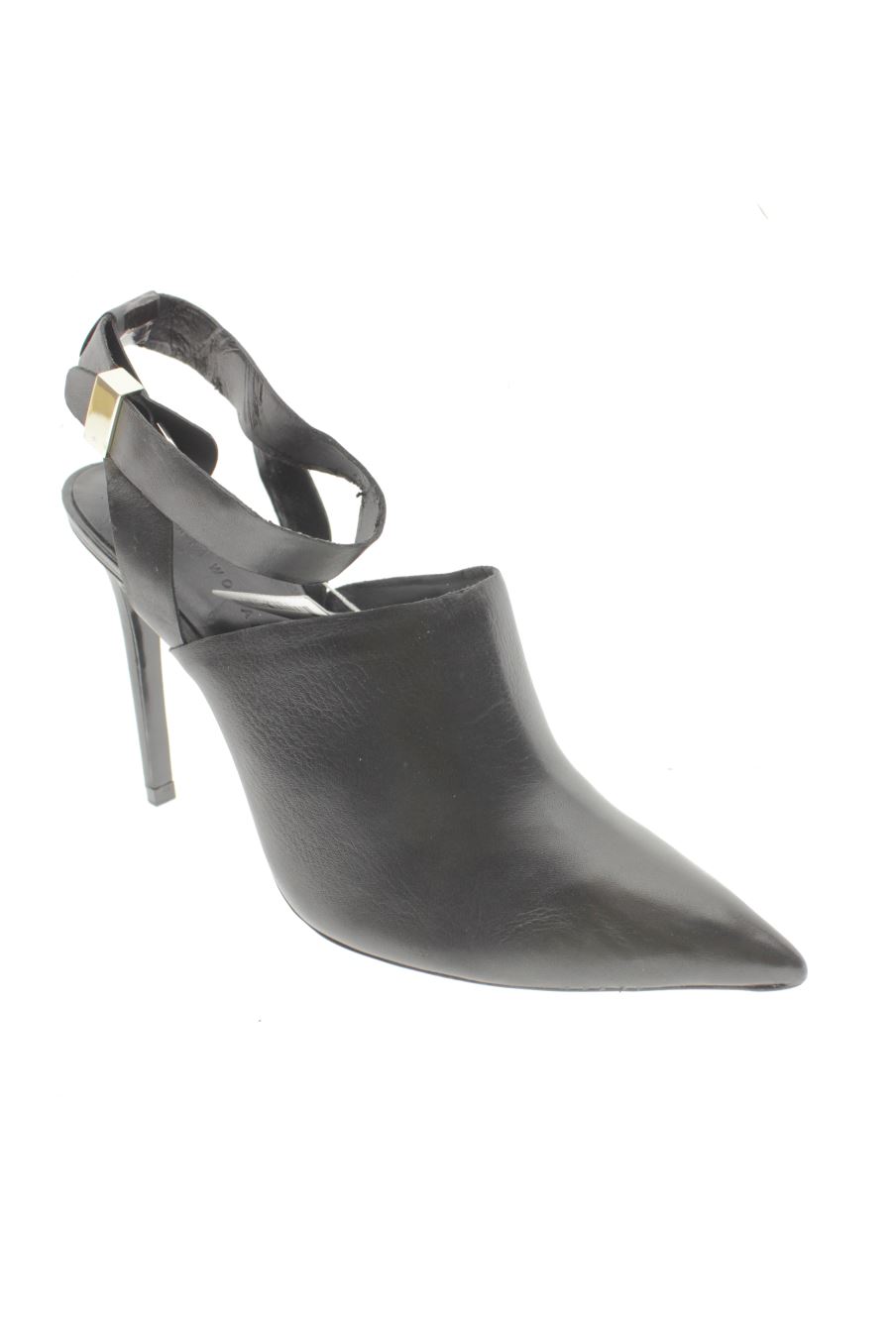 Sandalias tacon de Zara de la talla 40, de color negro de