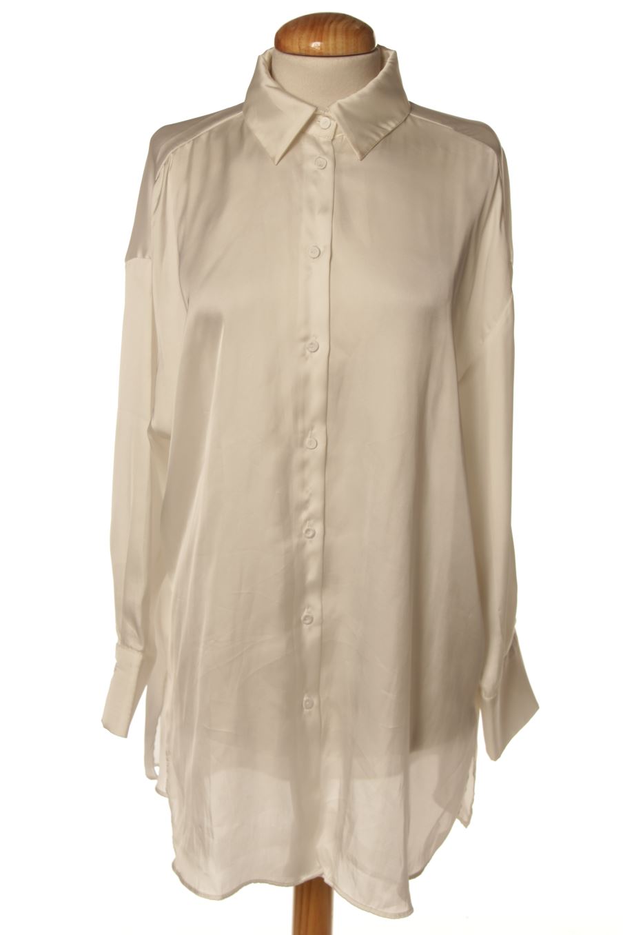 Chemise Zara de la taille XS, de couleur blanc