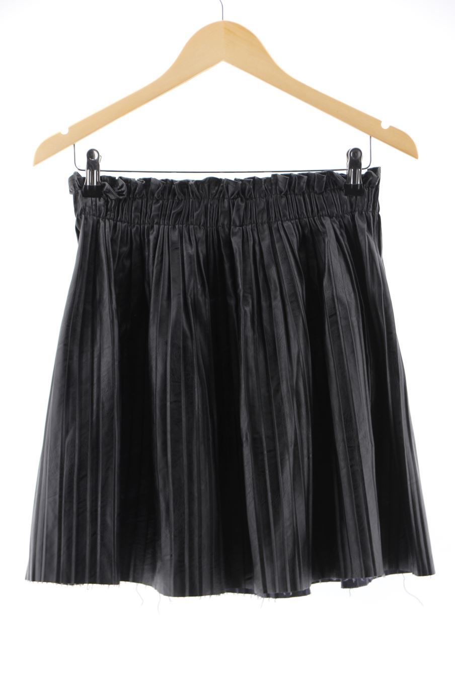 Jupe New collection de la taille S, de couleur noir de synthétique