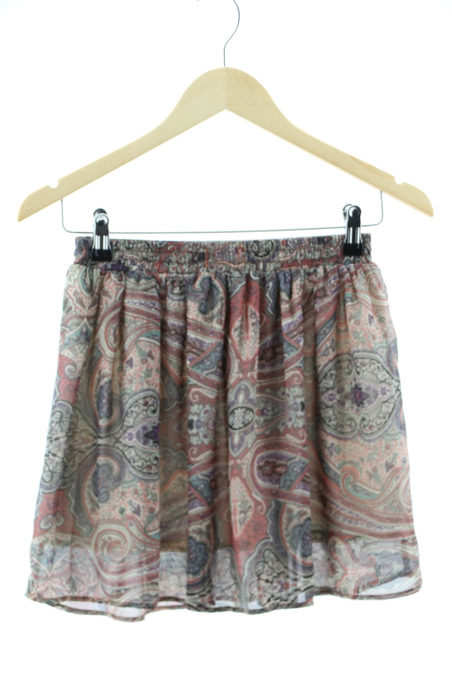 Jupe Okeysi de la taille S, de couleur imprimés