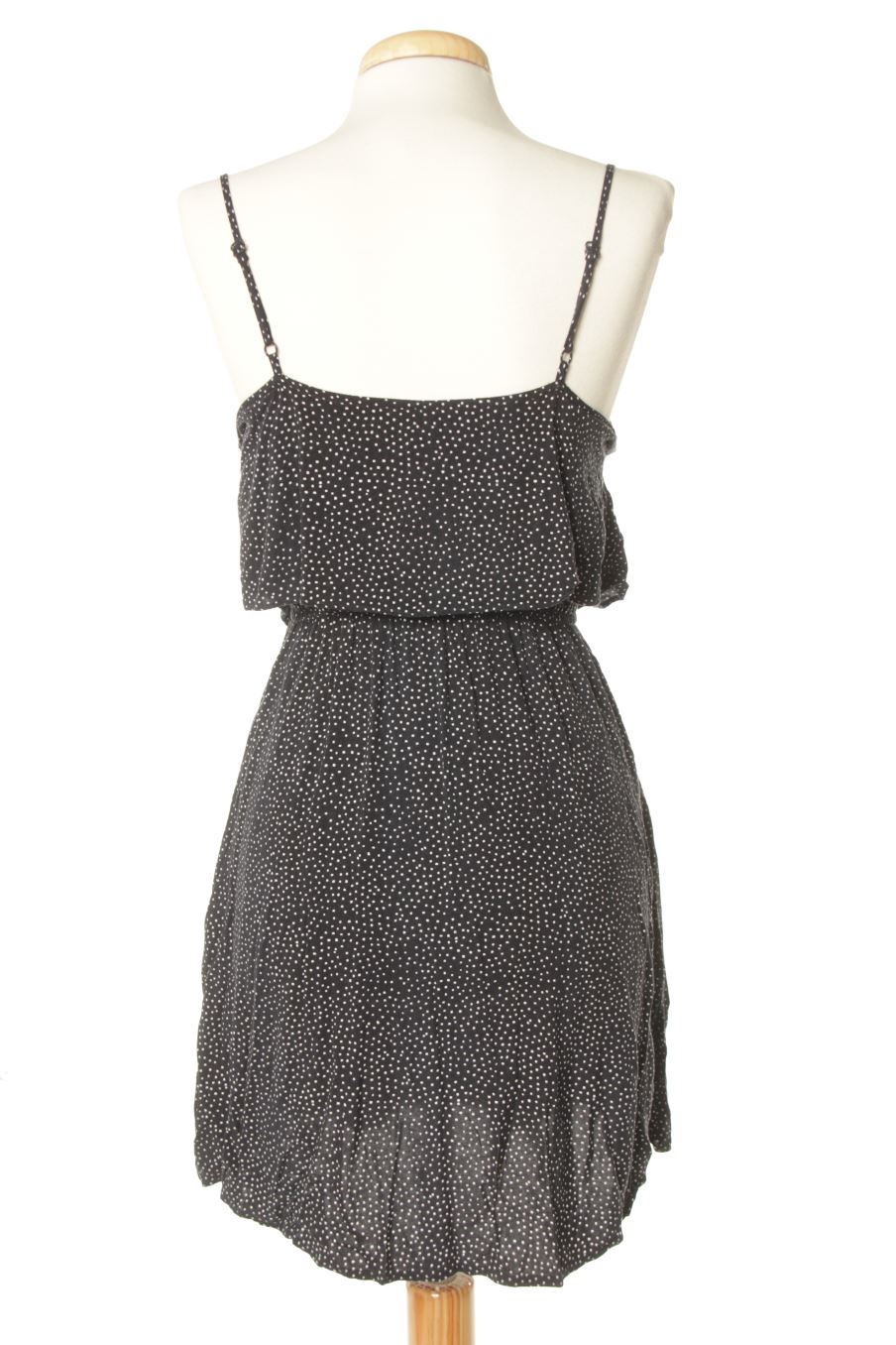 Robe casual H&M de la taille 36, de couleur noir