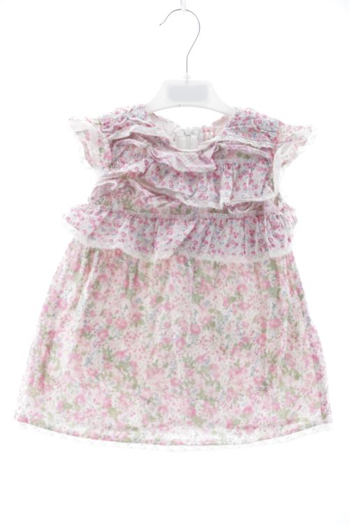Aufwändiges Kleid