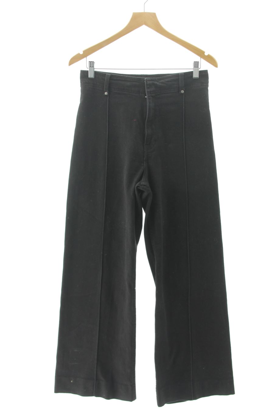 Jeans Zara de la taille 40, de couleur noir de denim