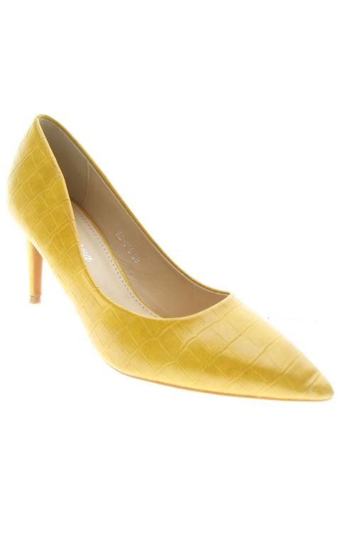 Schuhe mit Absatz