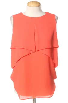 Blusa de manga corta M PERCENTIL, foto 1 de 2