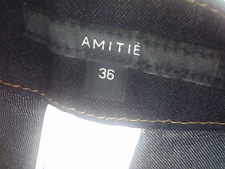 Jeans Amitié de la taille 36, de couleur bleu marine de denim