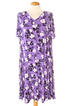 Einfaches Kleid 54 Vetistyle, Foto 1 von 2