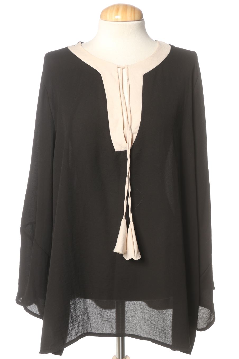 Blusa a maniche lunghe de AdeT de la talla SUPER XXL, de color nero