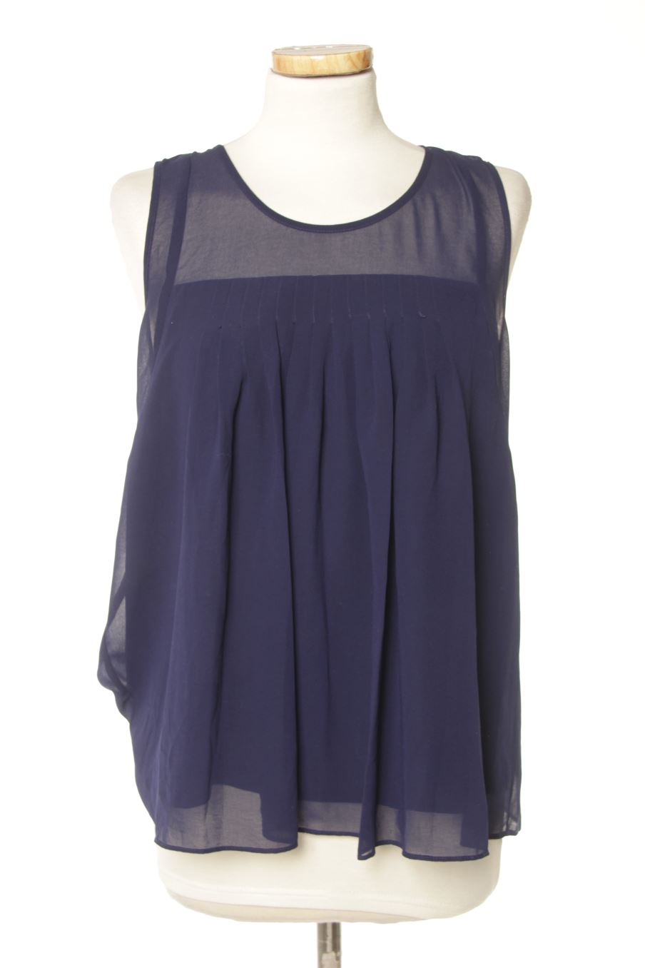 Top Monoprix de la taille 38, de couleur bleu marine