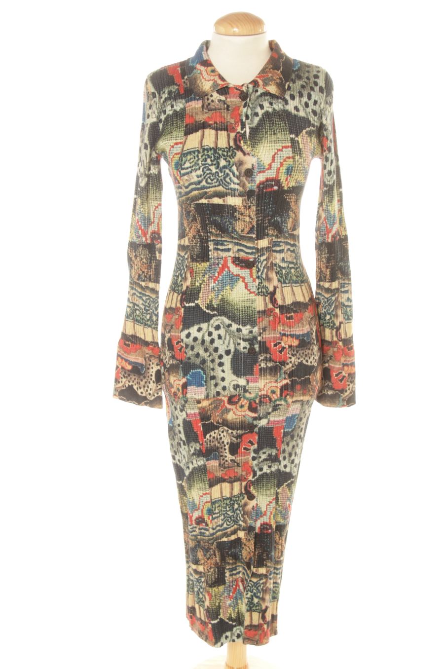 Robe casual Desigual de la taille M, de couleur imprimés