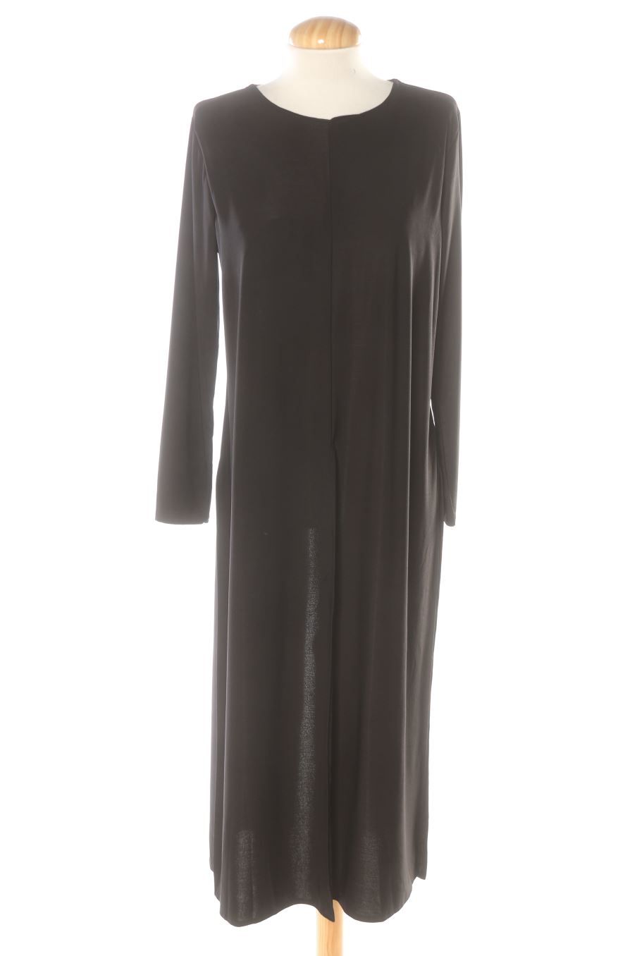 Robe casual AXG de la taille M, de couleur noir