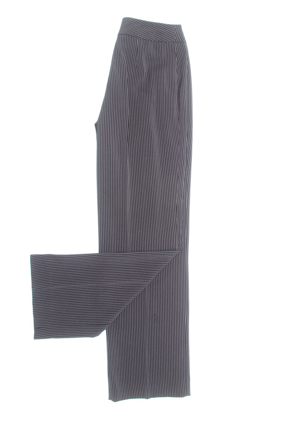 Pantalon Caroll de la taille 38, de couleur noir de denim