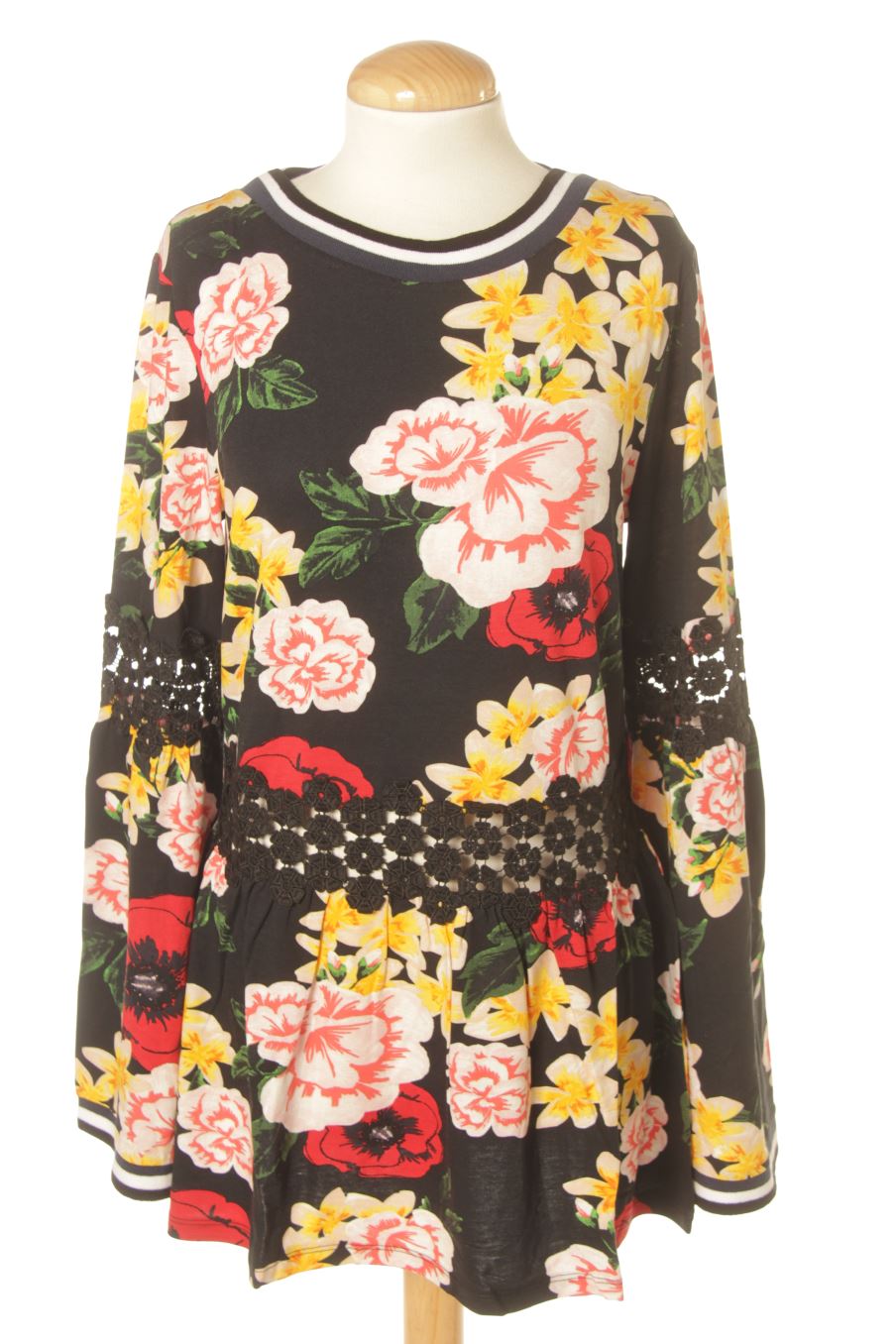 Langärmeliges T-Shirt von Desigual Größe M, Farbe Geblümt, für