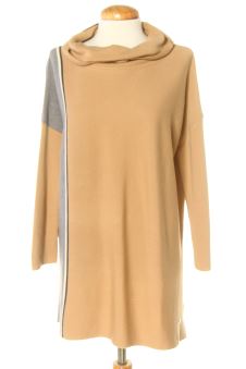 Maglione S Purificación García, foto 1 di 2