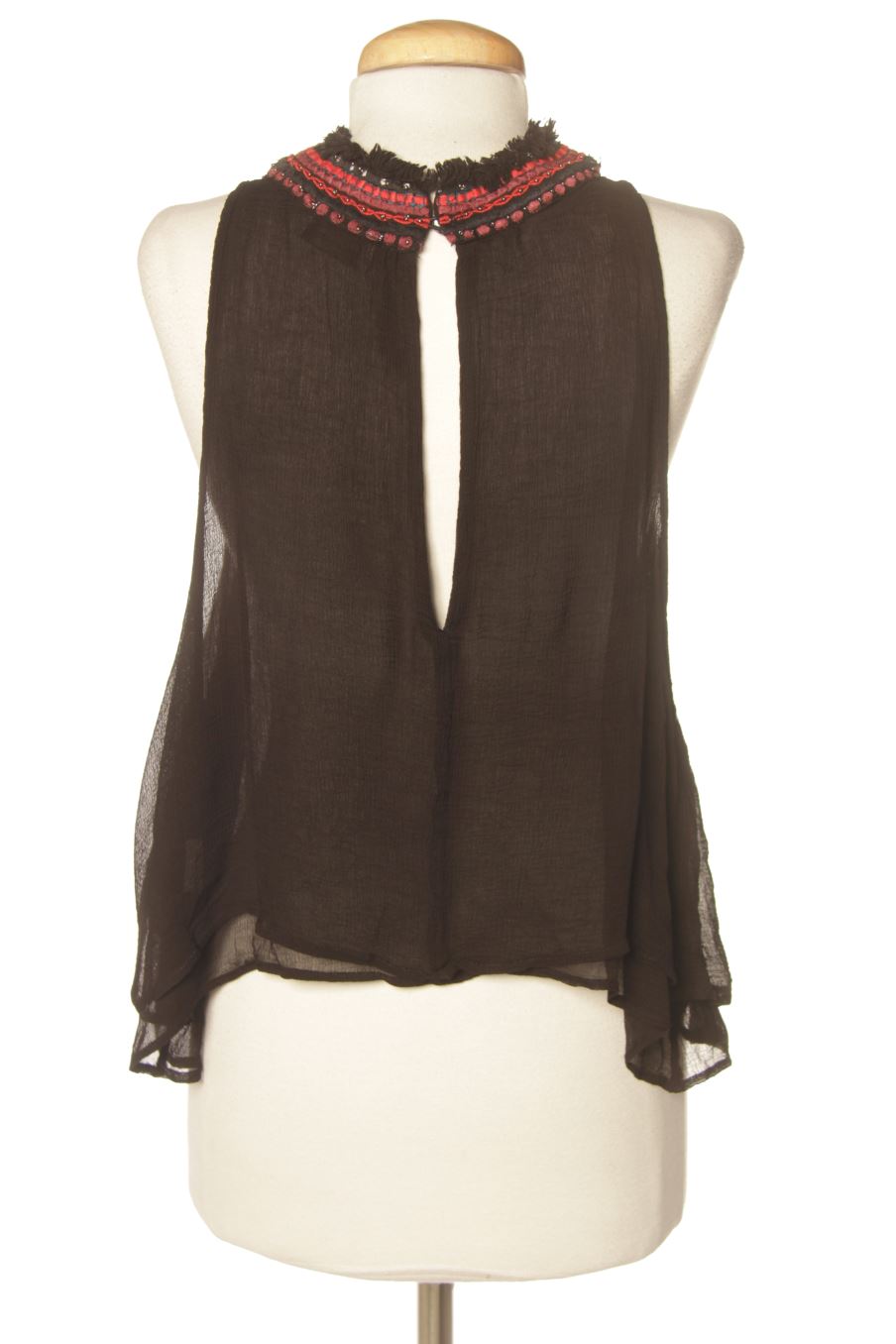 Top Pull & Bear de la taille S, de couleur noir