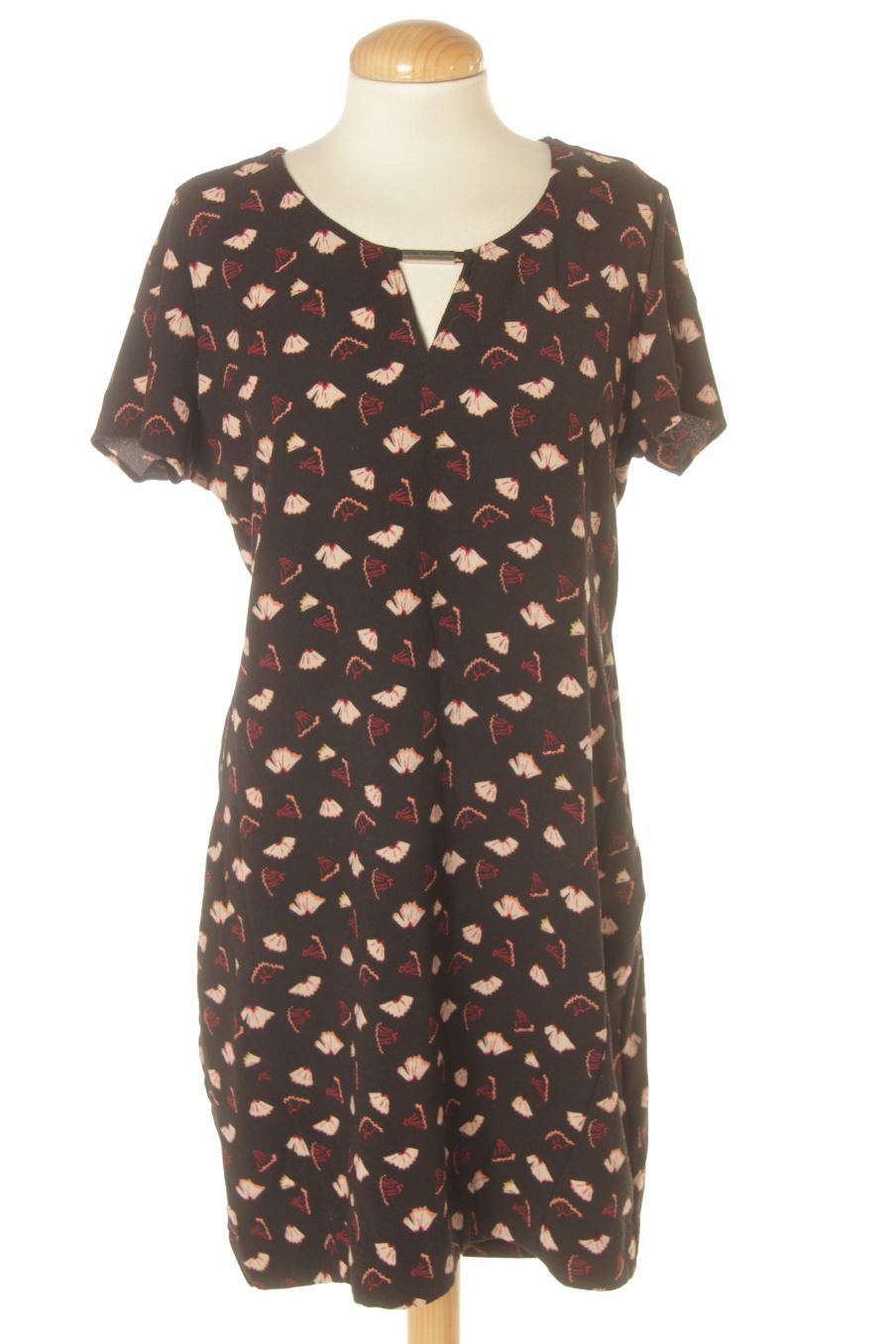 Robe casual Miss Captain TREND de la taille 40, de couleur imprimés
