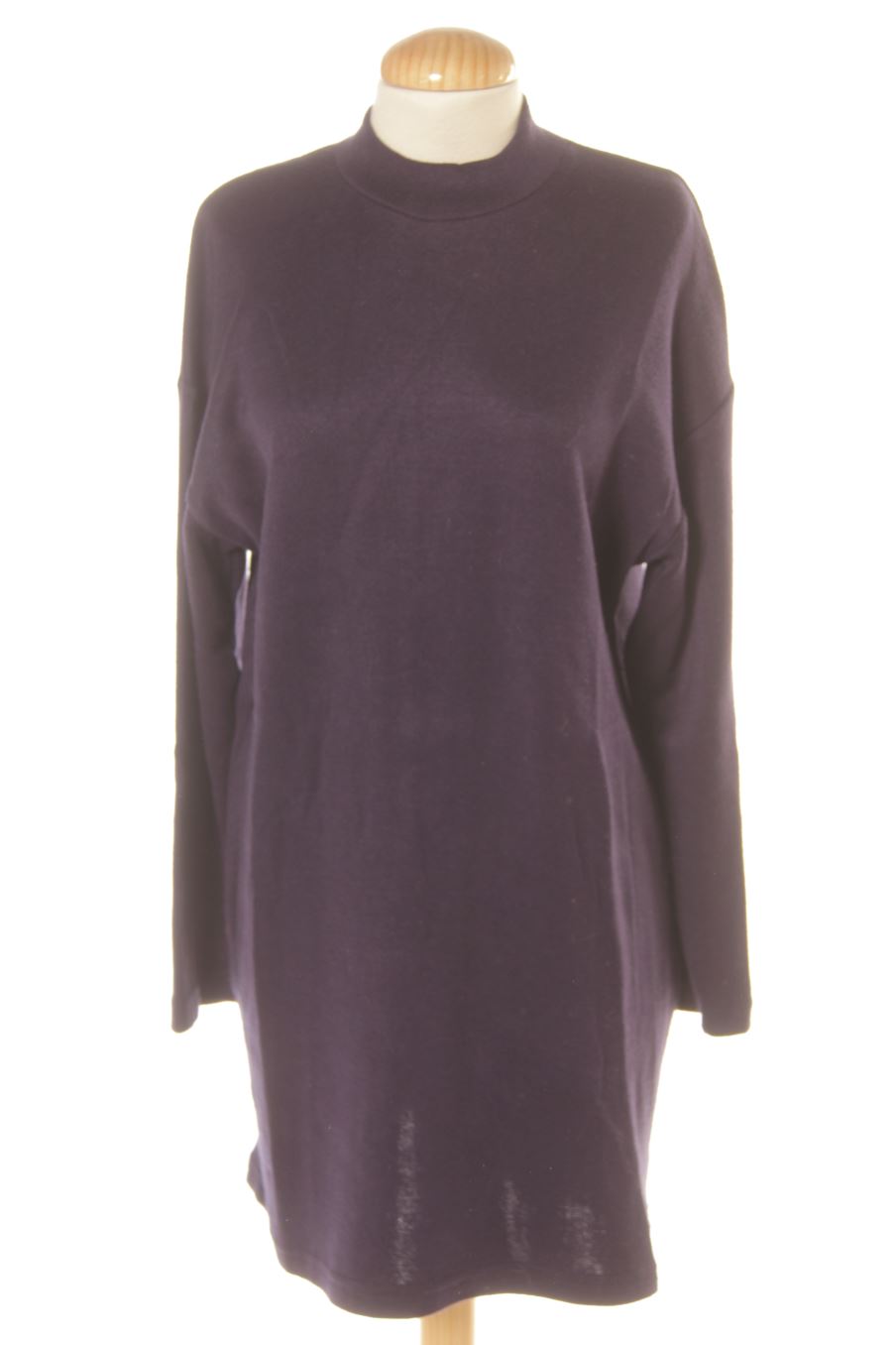 Vestido casual de Stradivarius de la talla S, de color morado