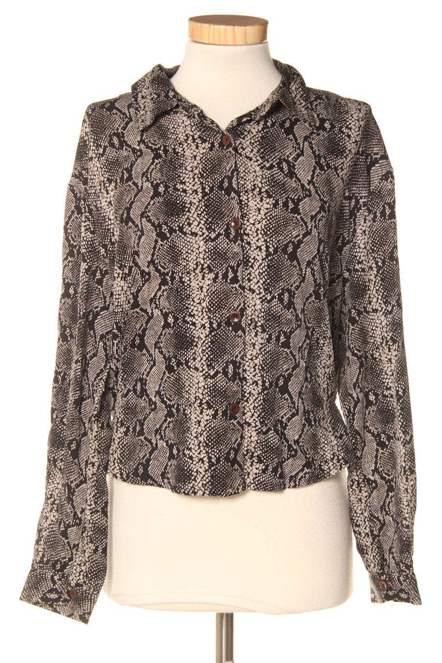 Camicia de Trafaluc de la talla XS, de color nero