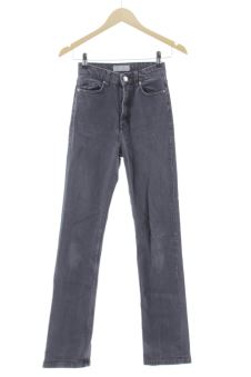 Jeans 34 Bershka, photo 1 sur 2