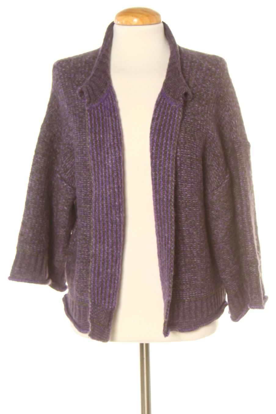 Chaqueta de Ozai N Ku de la talla M, de color morado
