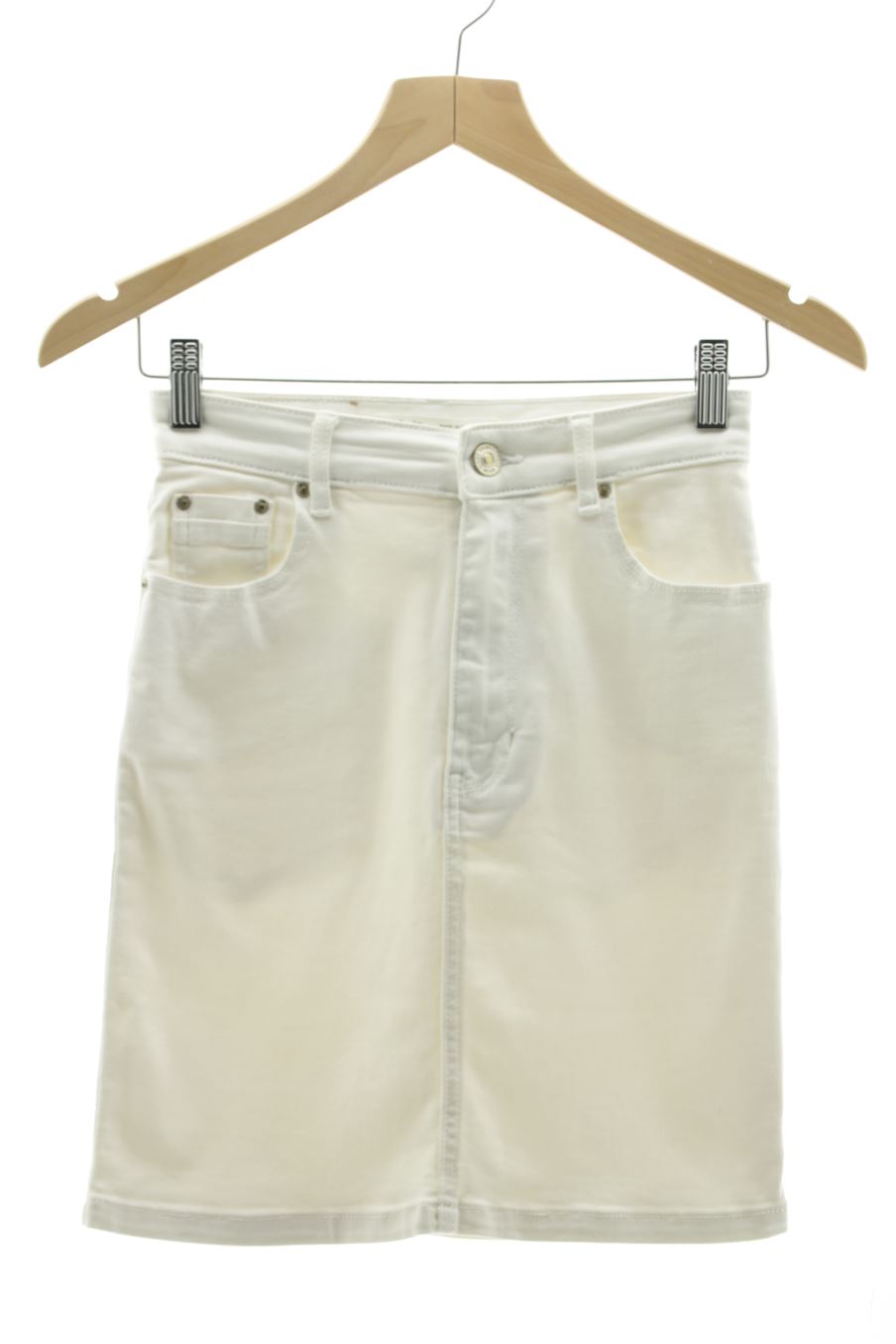 Falda de Stradivarius de la talla 34, de color blanco de ropa vaquera