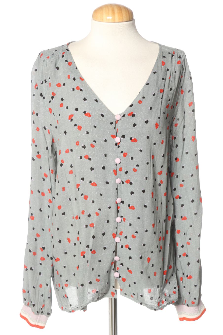 Chemise Nümph de la taille 38, de couleur imprimés