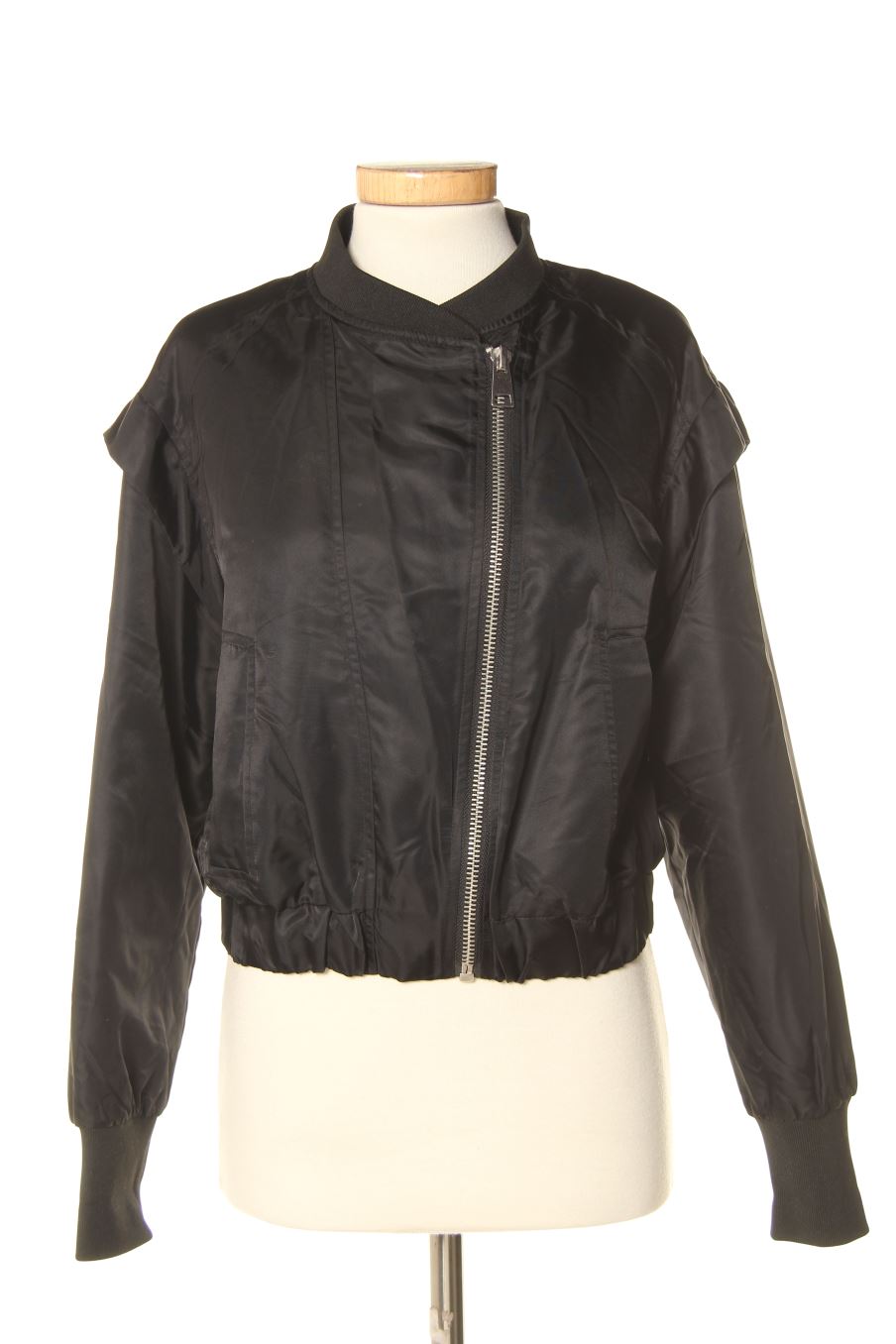Cazadora de Pimkie de la talla S, de color negro